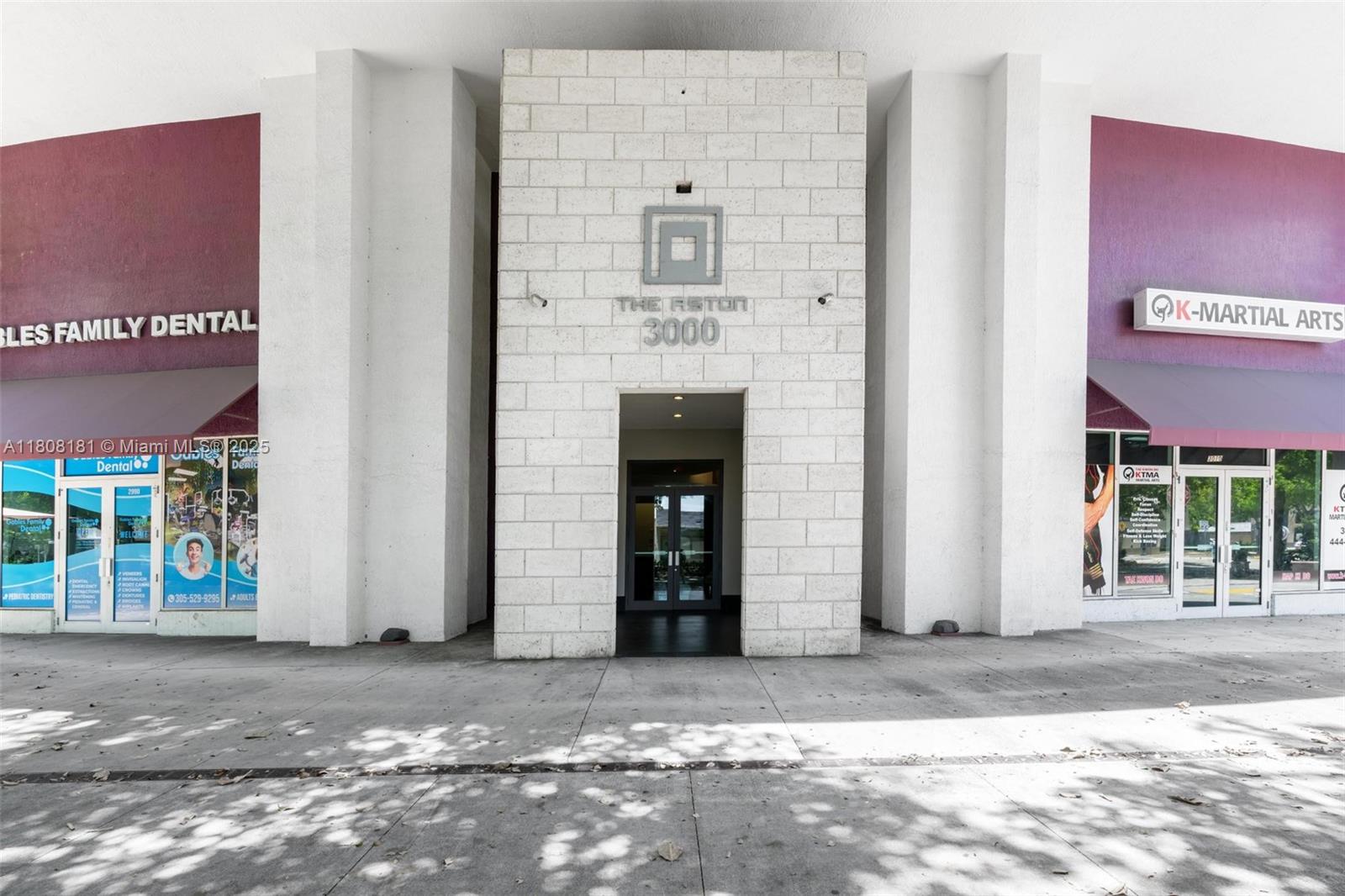3000 Coral Way #1505, Miami, Florida image 2
