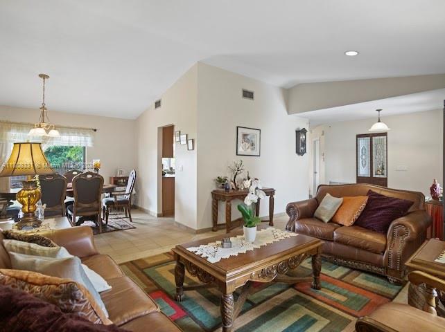 15824 Cotswold Ct, Davie, Florida image 12
