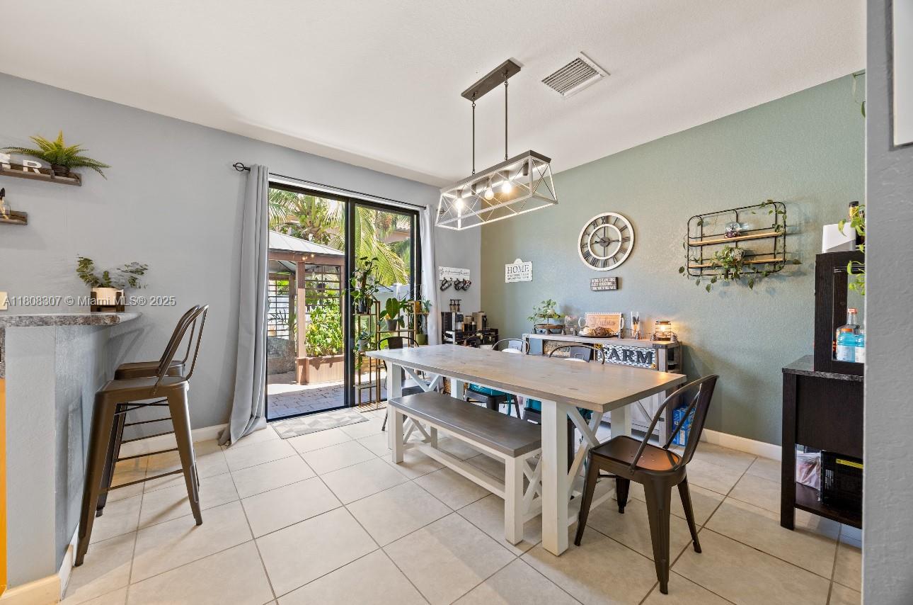 3427 W 89th Ter, Hialeah, Florida image 15