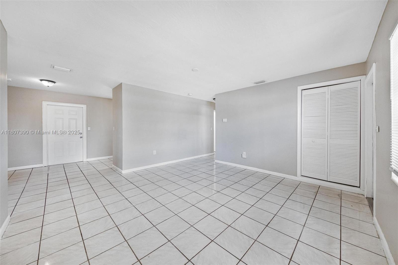 20525 NW 28th Ct, Miami Gardens, Florida image 13
