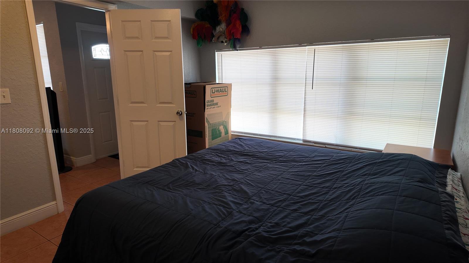 8160 Taft St, Pembroke Pines, Florida image 25