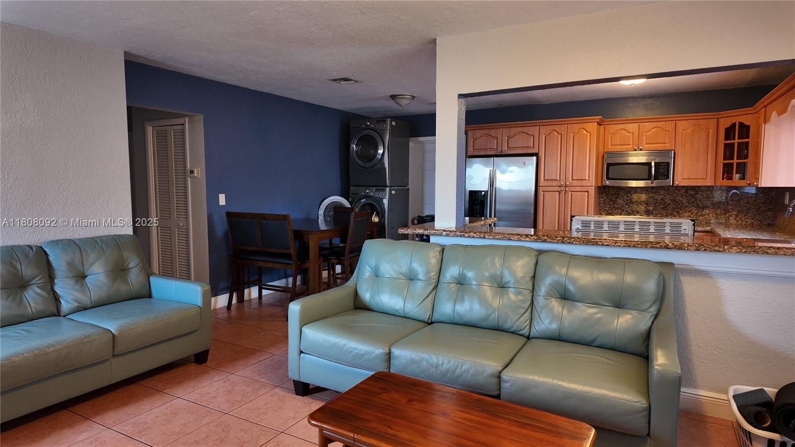 8160 Taft St, Pembroke Pines, Florida image 6