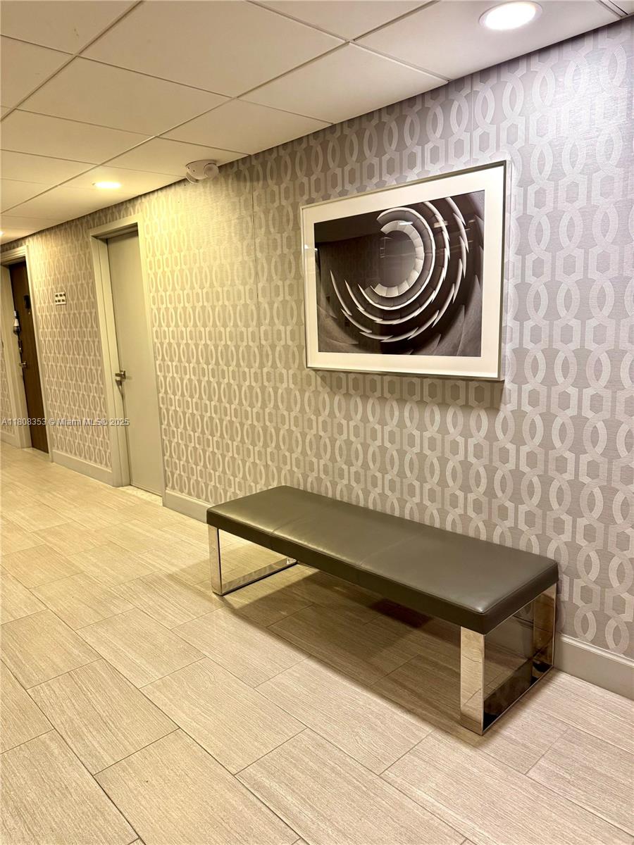 300 Bayview Dr #1801, Sunny Isles Beach, Florida image 30
