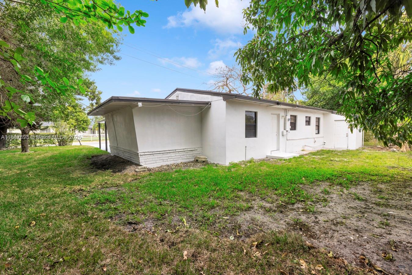 Residential, North Miami Beach, Florida image 34