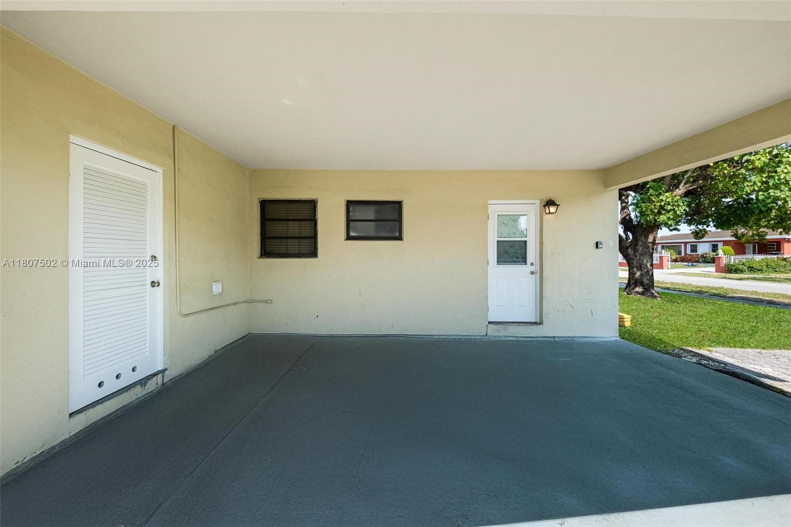 1815 NW 185th Ter, Miami Gardens, Florida image 23
