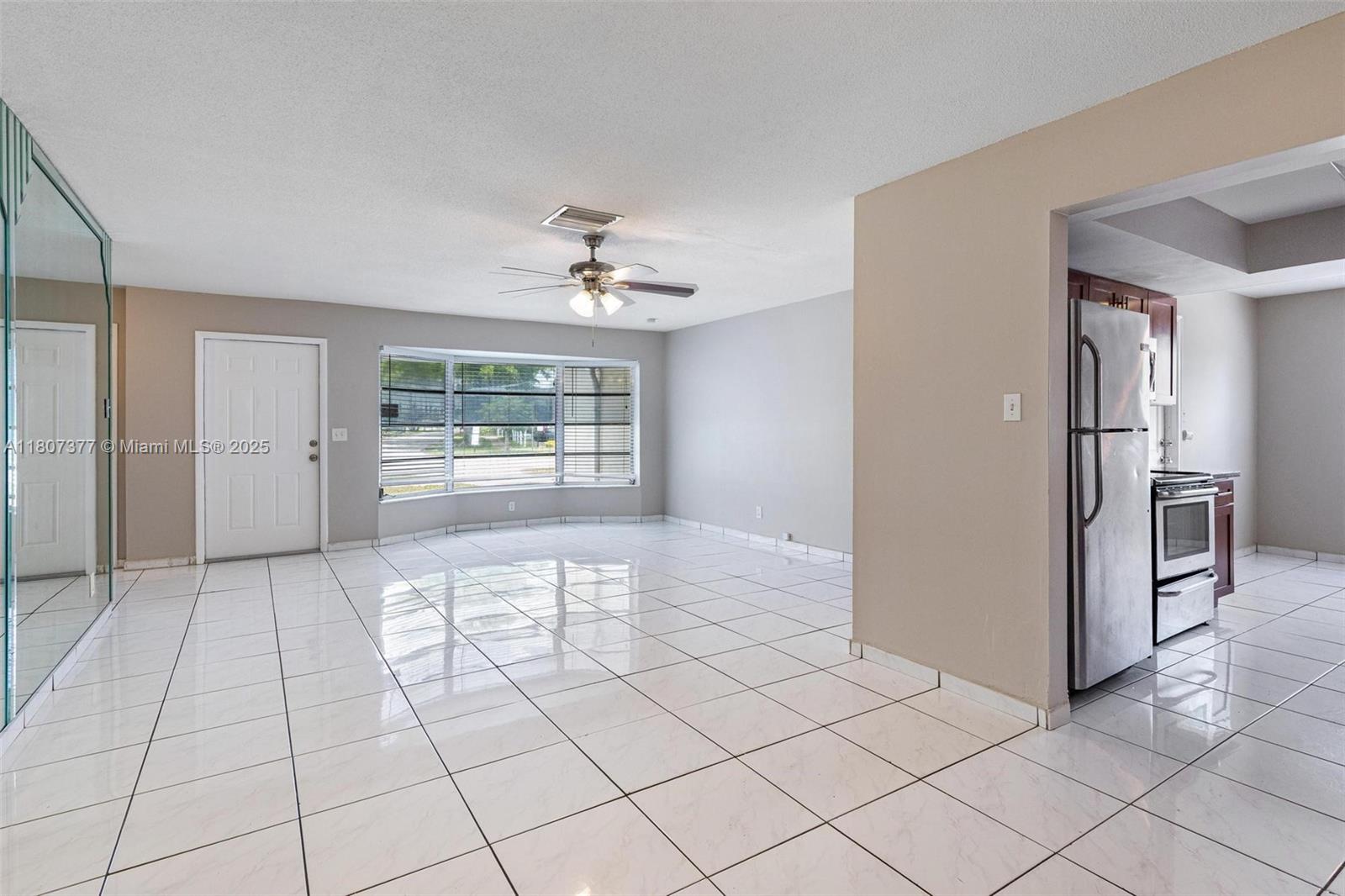 2240 NW 47th Ter, Lauderhill, Florida image 10