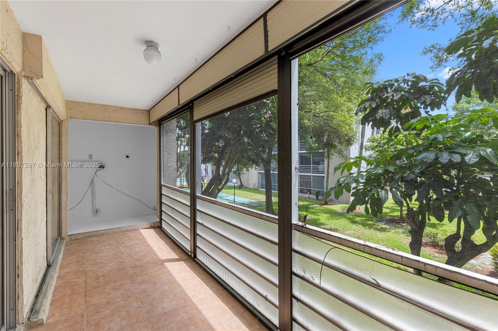 3591 Inverrary Dr #203, Lauderhill, Florida image 18