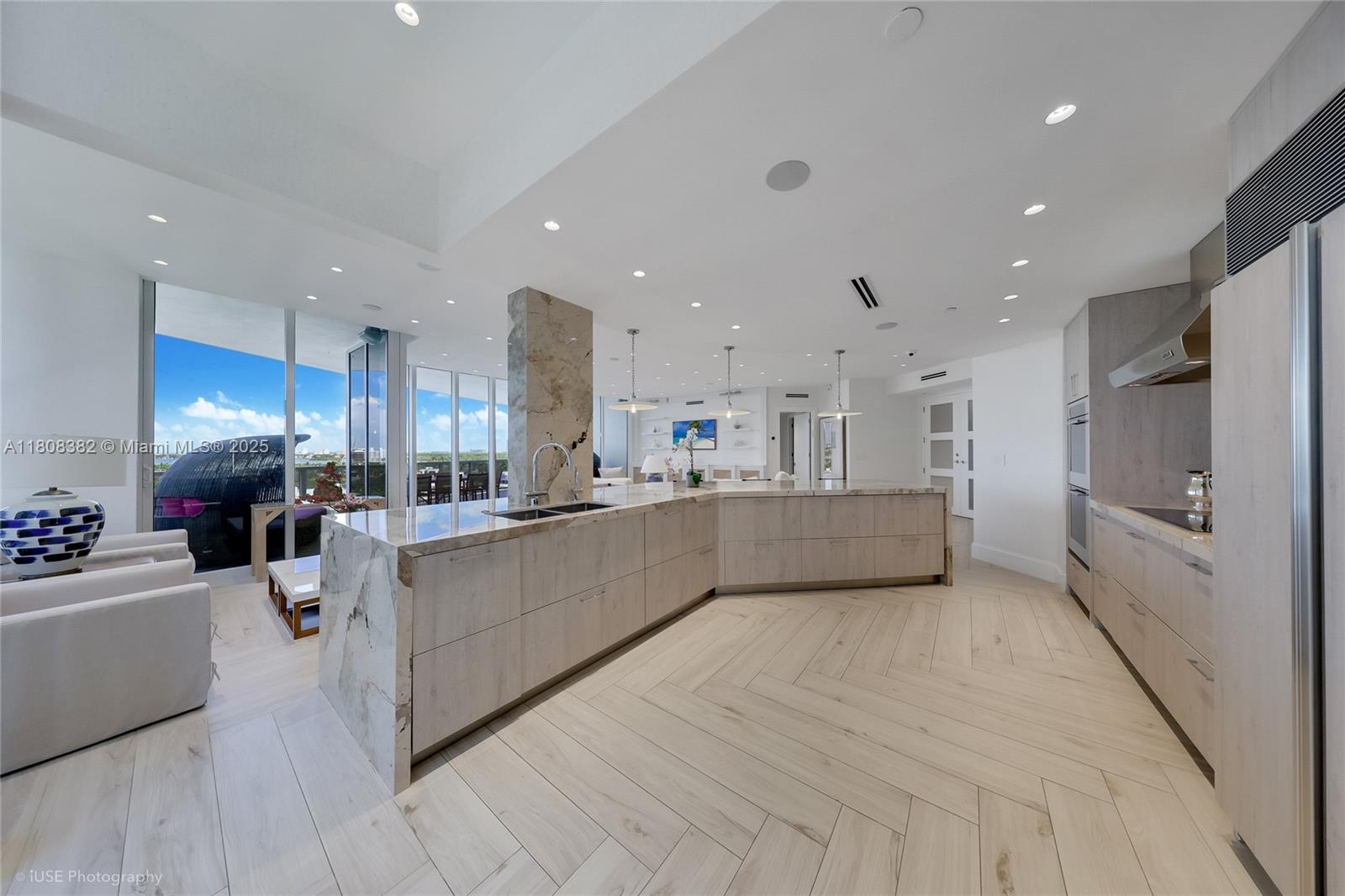 10225 Collins Ave #604 RENOVATED, Bal Harbour, Florida image 5