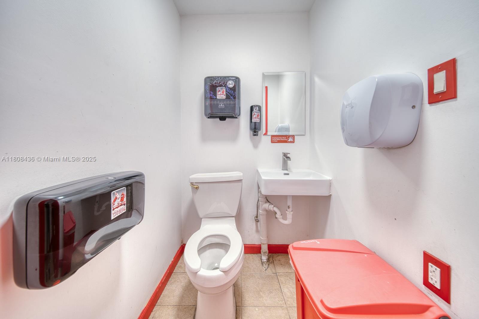 Quick Service Restaurant For Sale In Downtown Miami