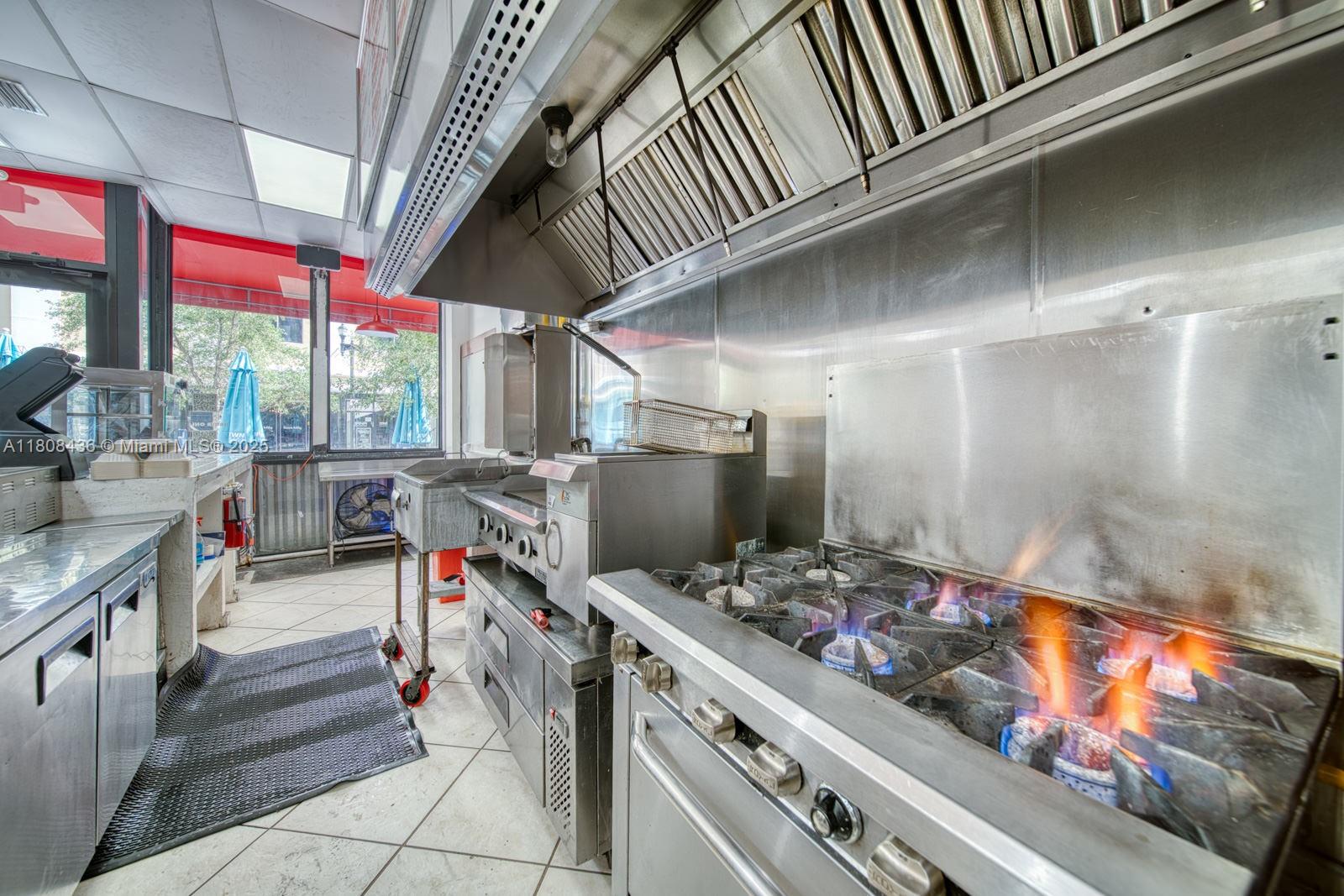 Quick Service Restaurant For Sale In Downtown Miami
