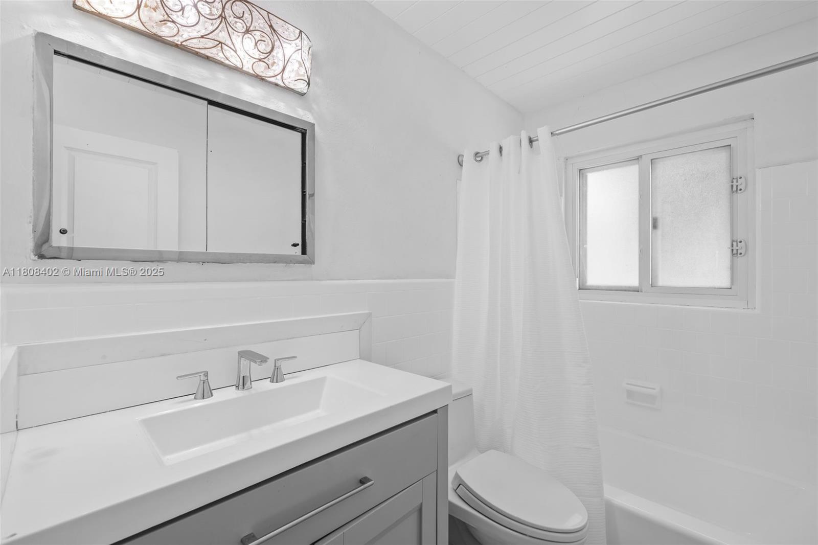2765 SW 47th St, Dania Beach, Florida image 32