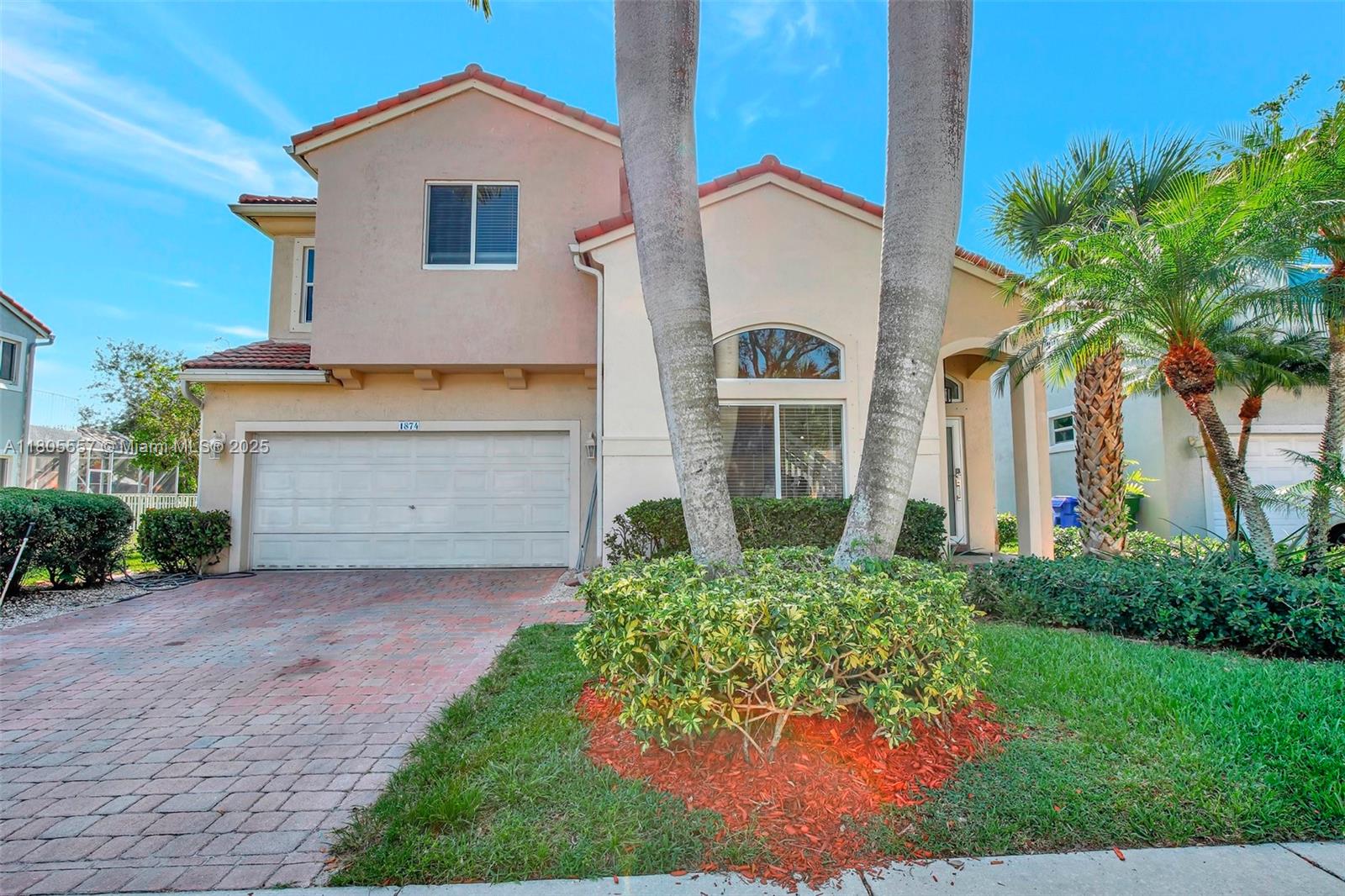 House for Sale in Pembroke Pines, FL