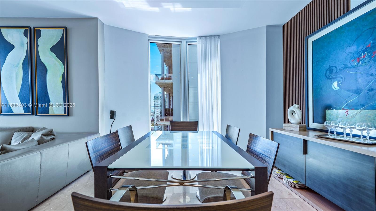 185 SW 7th St #2911, Miami, Florida image 7