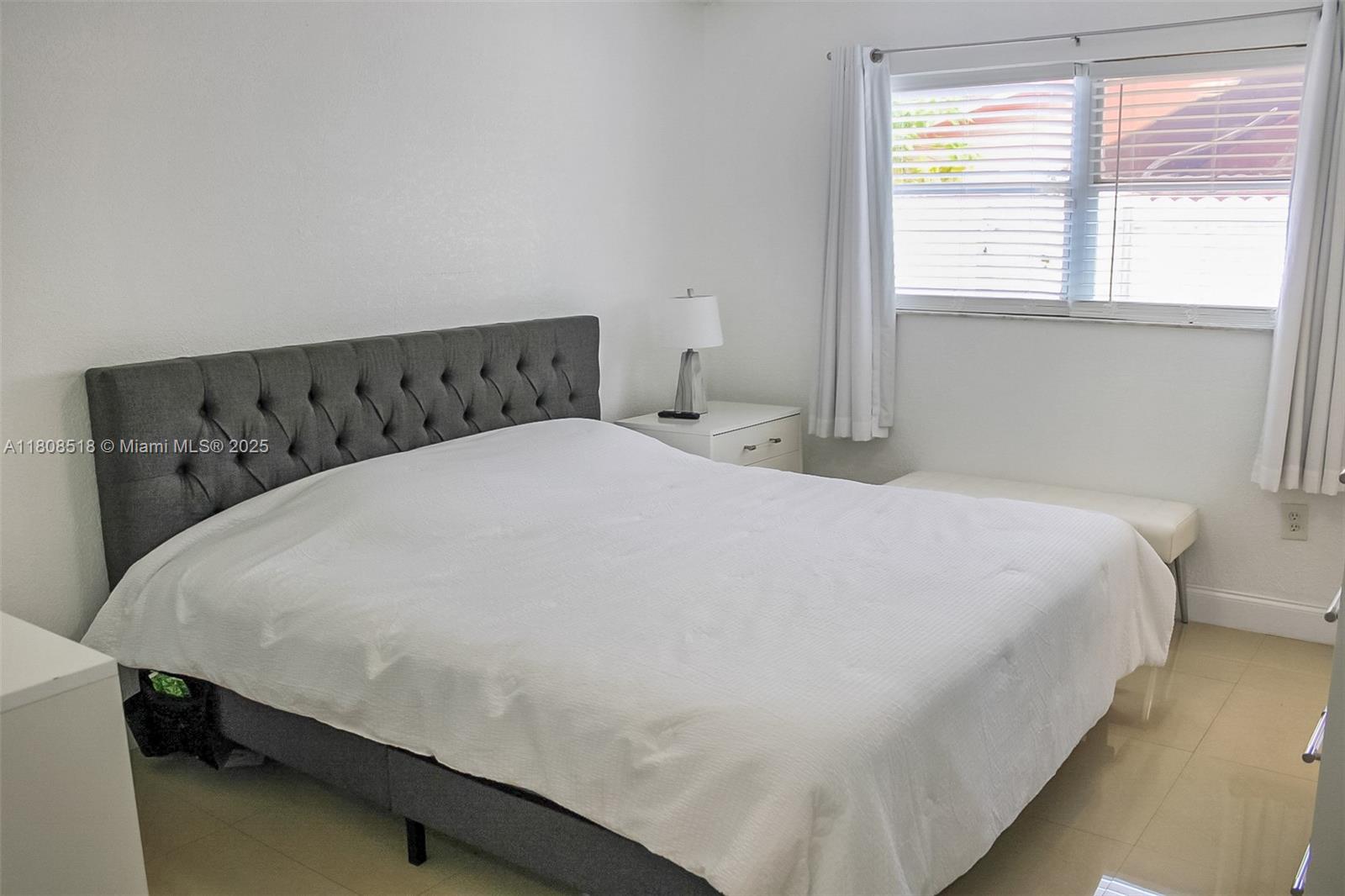 9400 NW 13th St, Pembroke Pines, Florida image 9