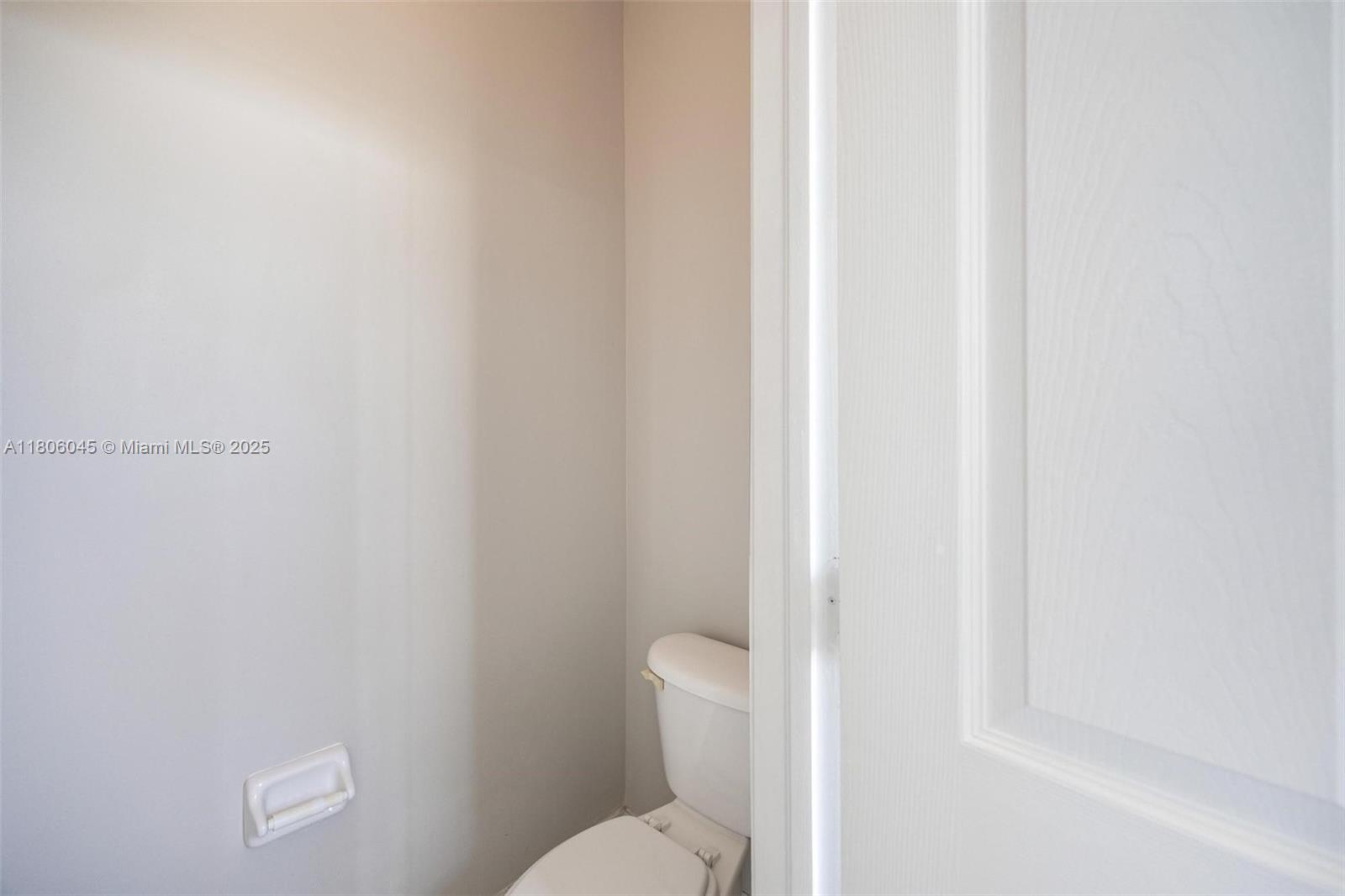 623 NE 21st Ter, Homestead, Florida image 21