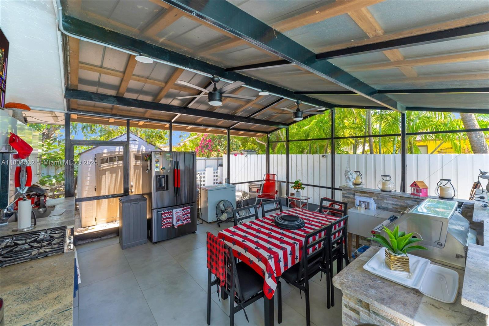 9304 SW 166th Ter, Palmetto Bay, Florida image 18