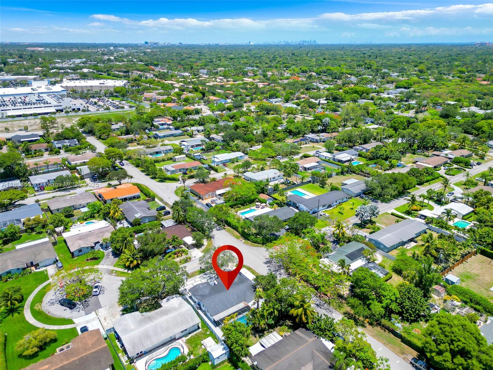 9304 SW 166th Ter, Palmetto Bay, Florida image 29