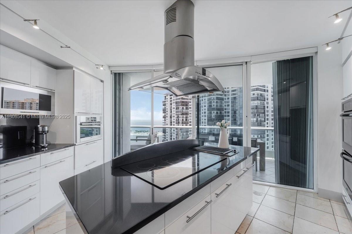 2127 Brickell Ave #2302, Miami, Florida image 23