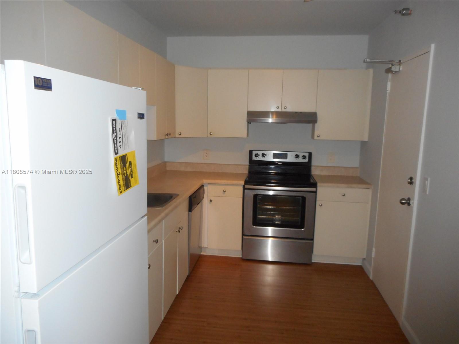 Property photo # 8