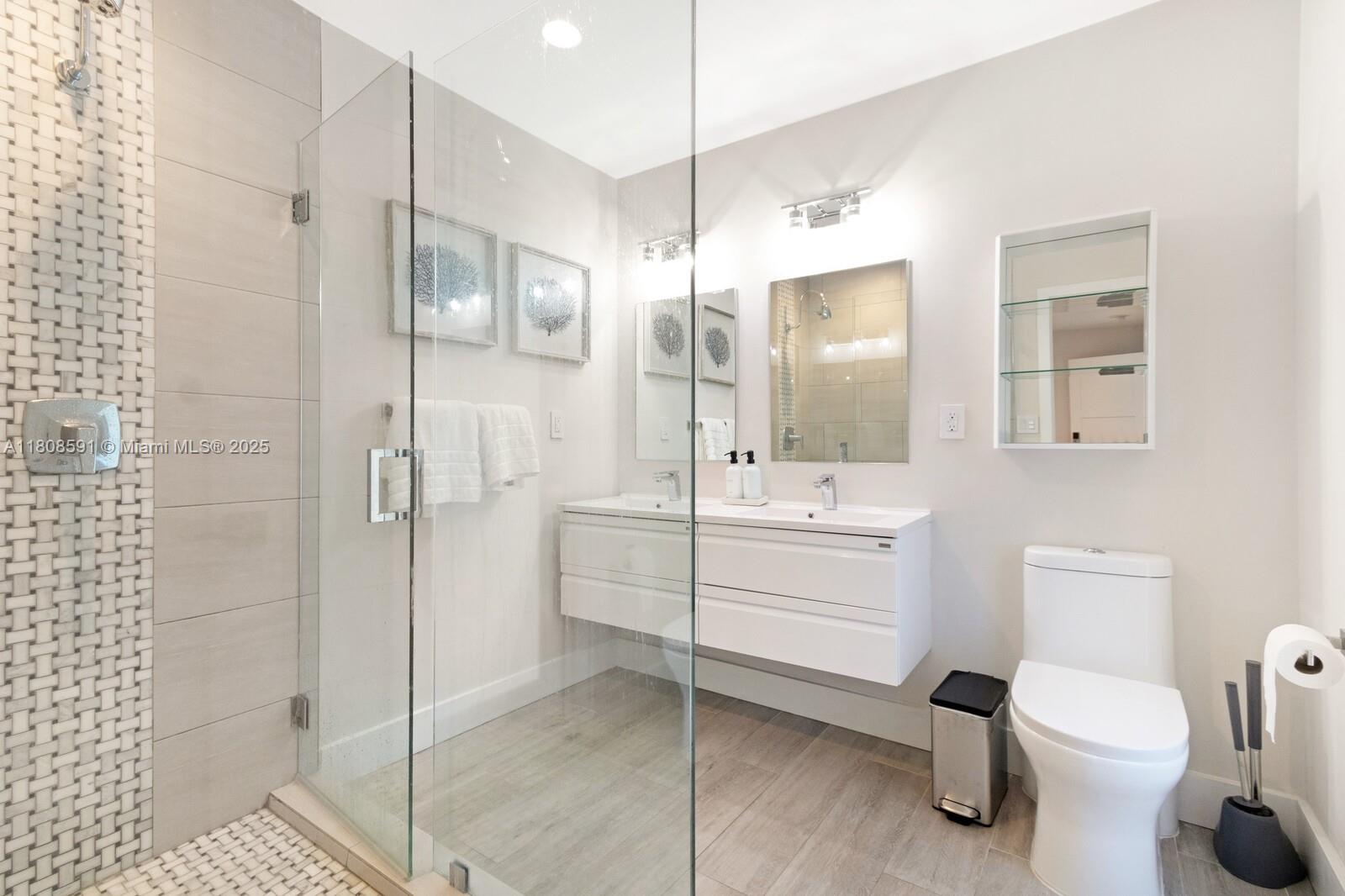 5821 NE 14th Way, Fort Lauderdale, Florida image 15