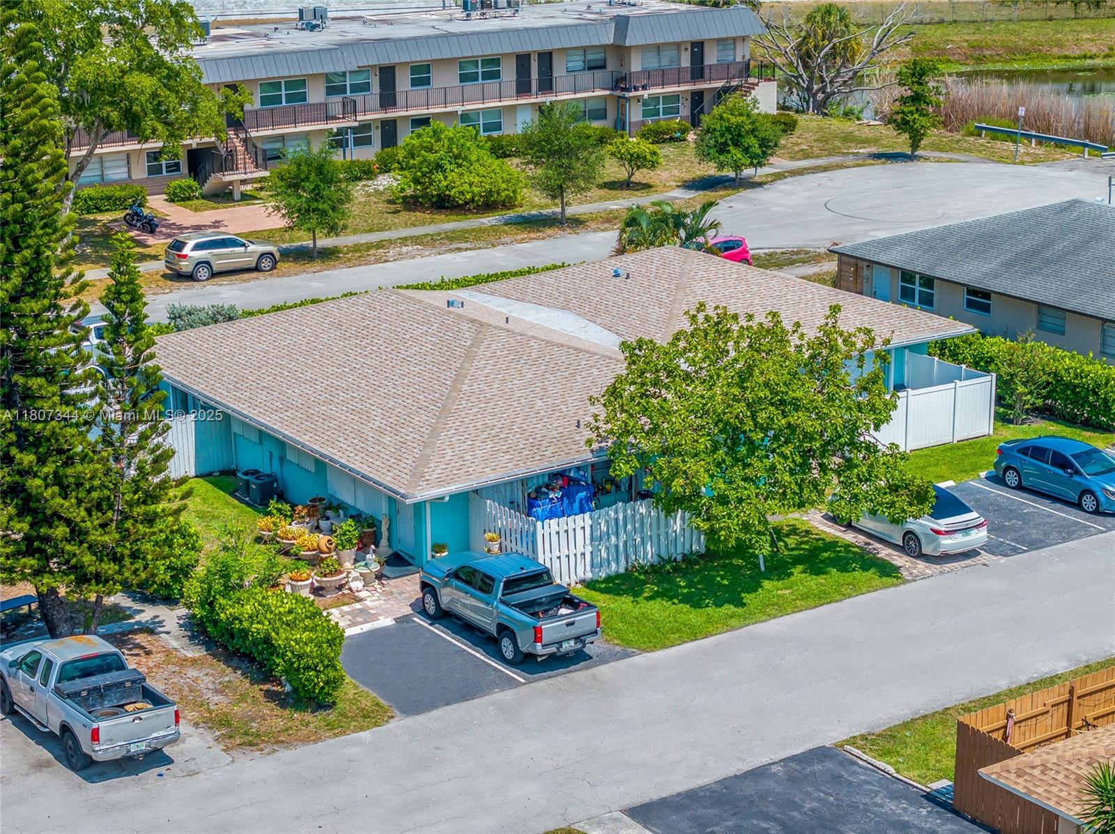 3107 NW 2nd Ter, Pompano Beach, Florida image 2