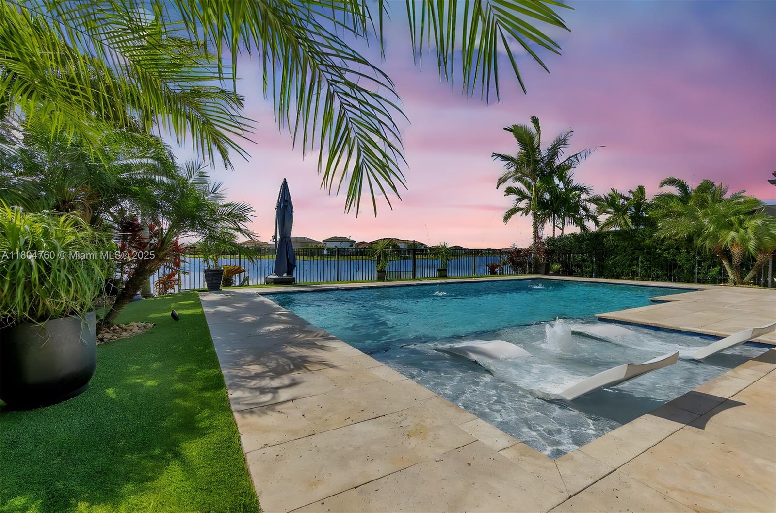 8575 Baypoint Cir, Parkland, Florida image 3