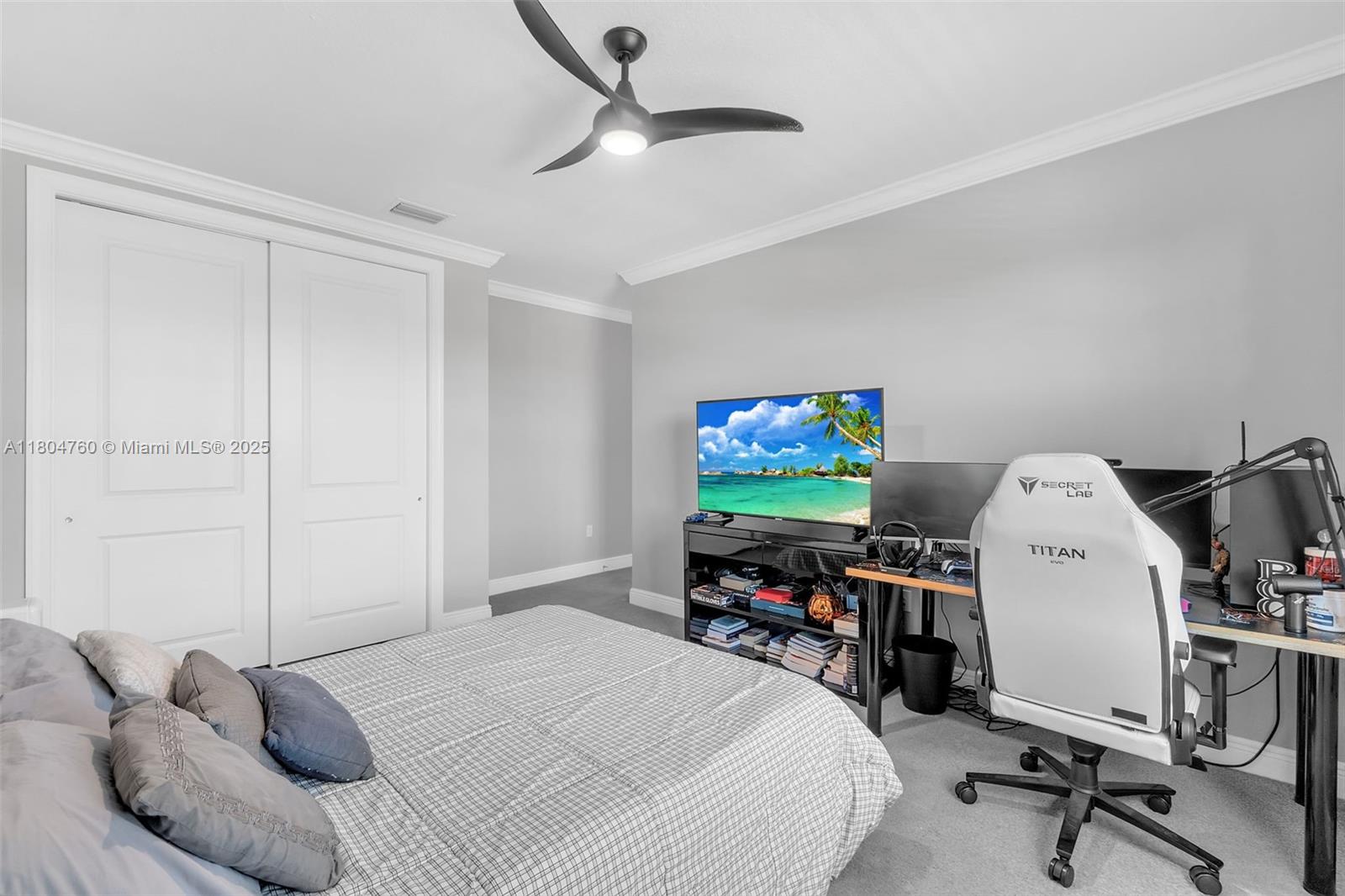 8575 Baypoint Cir, Parkland, Florida image 35
