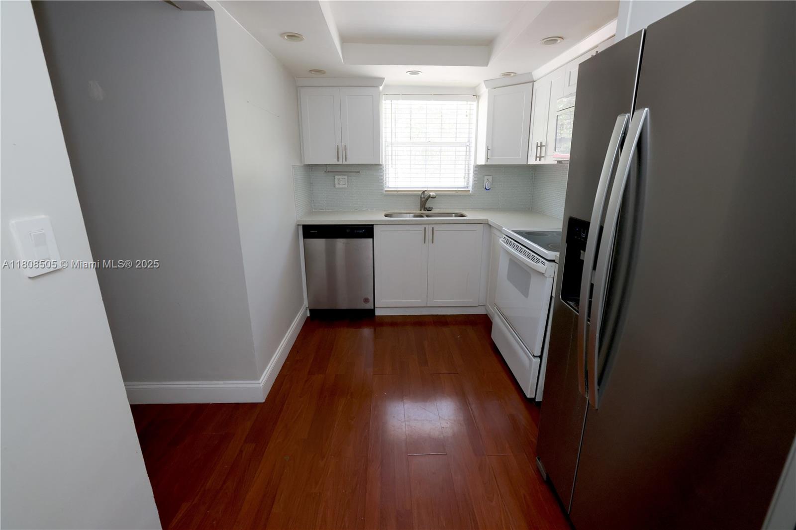 Property photo # 9