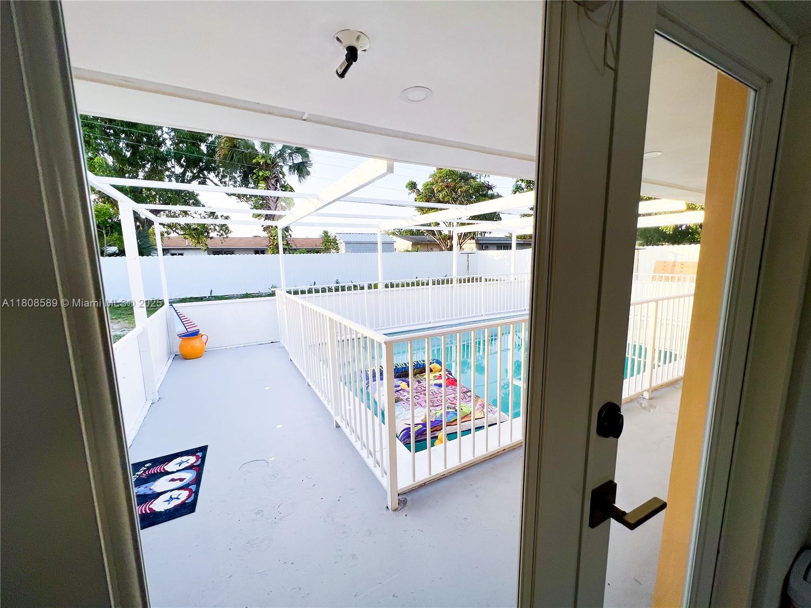 1321 NW 171st St, Miami Gardens, Florida image 27