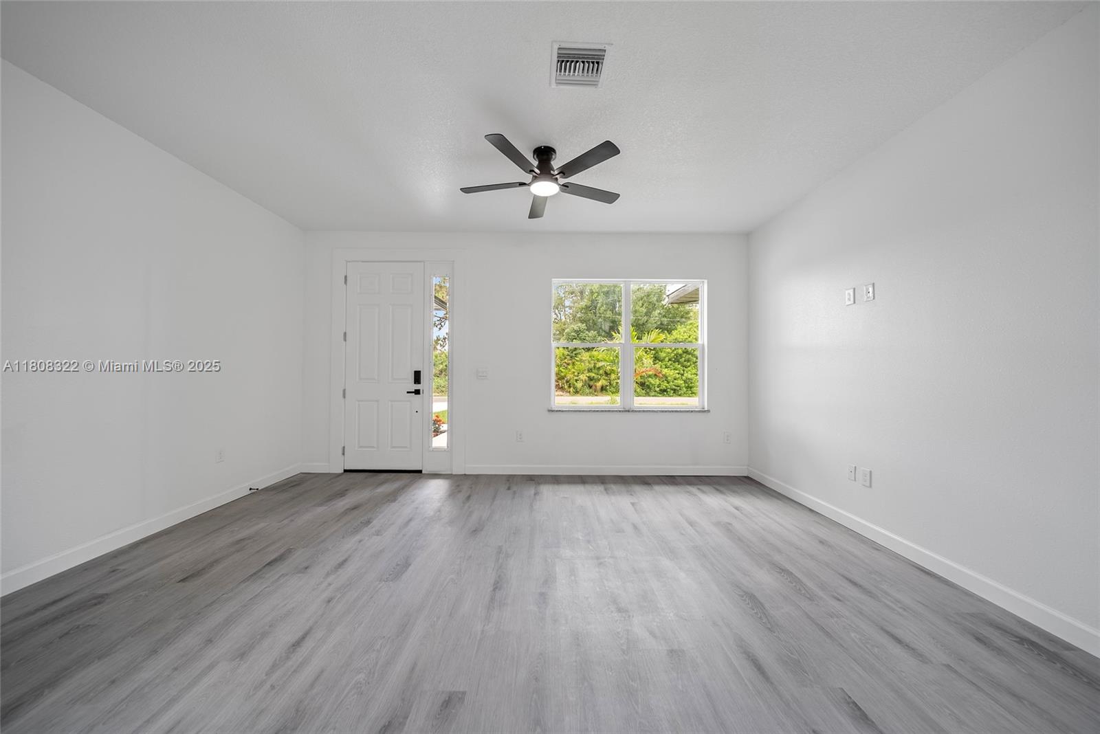 3908 Garienda, Sebring, Florida image 3