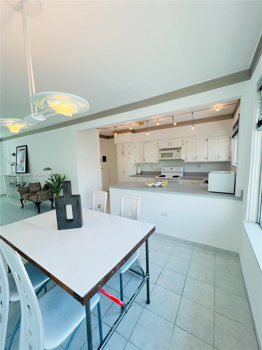 10178 Collins Ave #210, Bal Harbour, Florida image 5