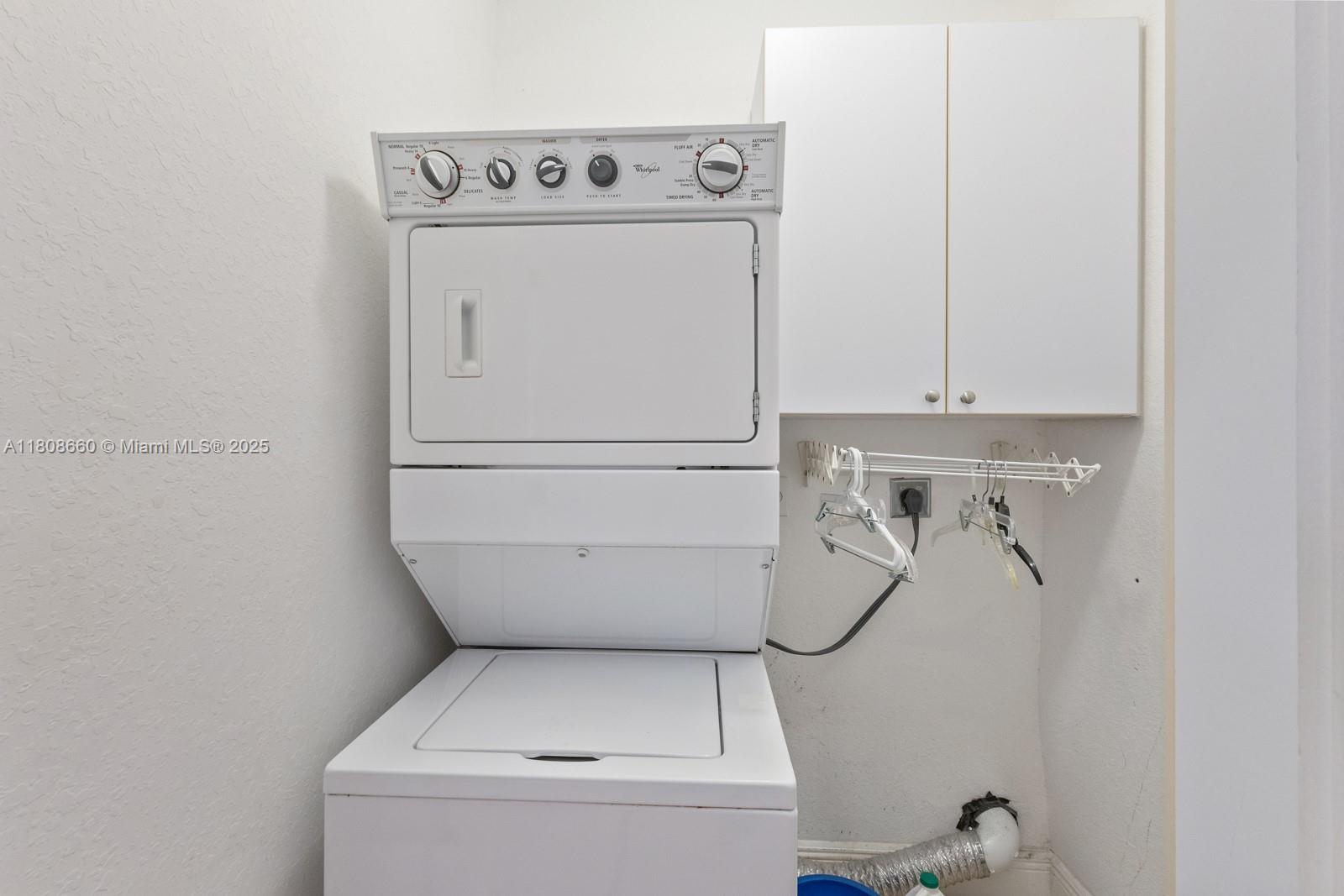 2922 Catalina St #2922, Miami, Florida image 26