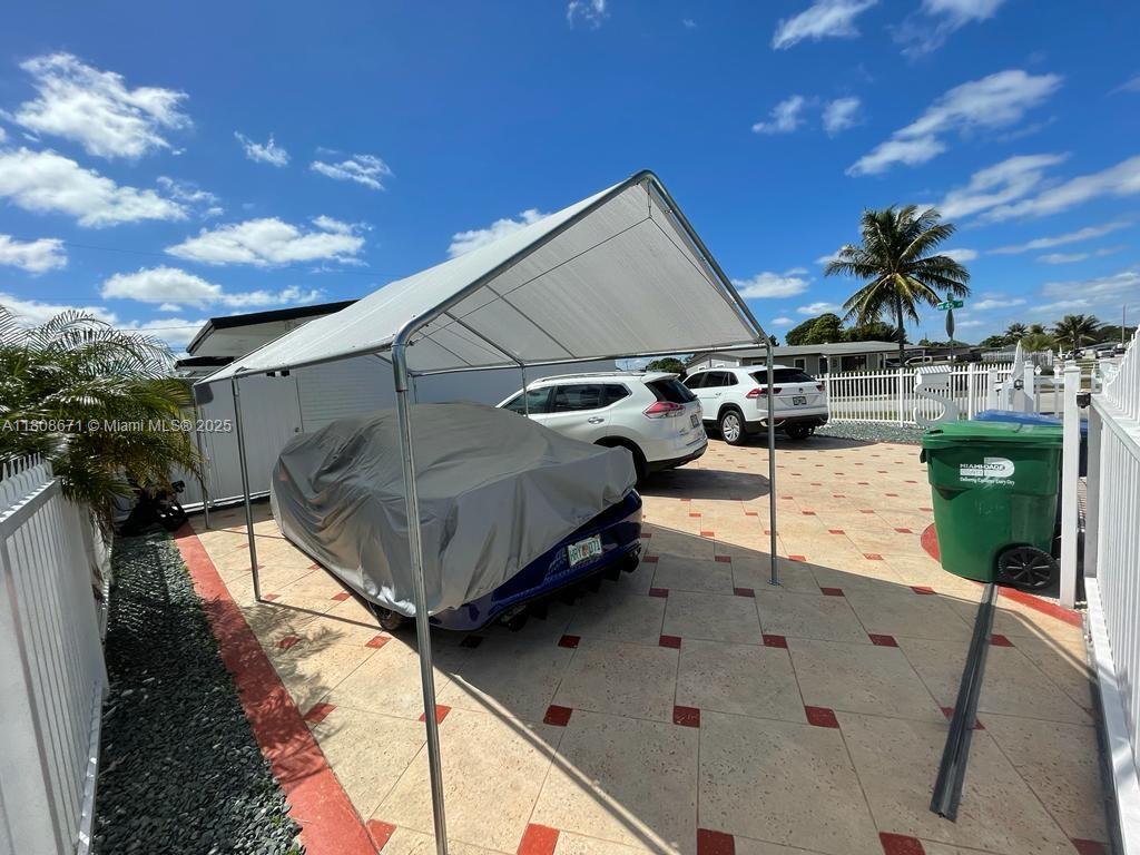 Property photo # 3
