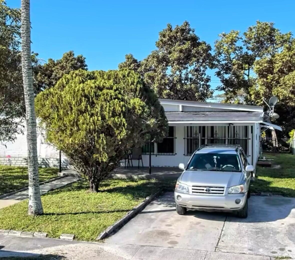 18032 8th Ave, Miami Gardens, Florida 33169