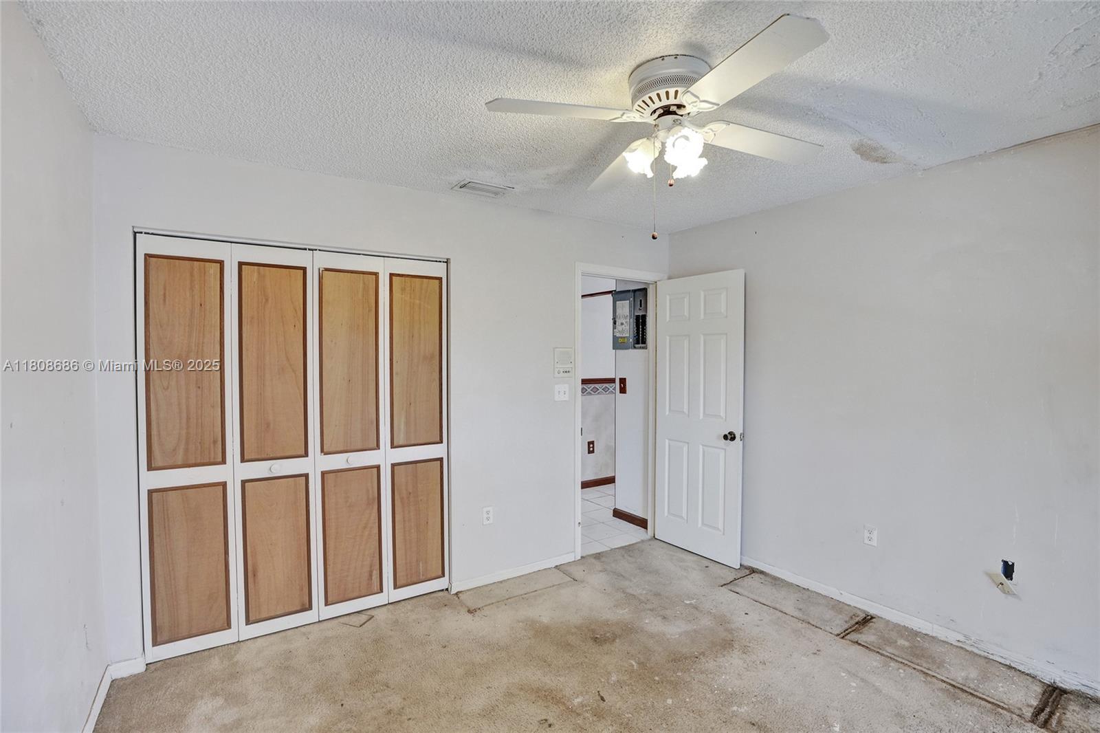 8749 NW 189th Ter, Hialeah, Florida image 32