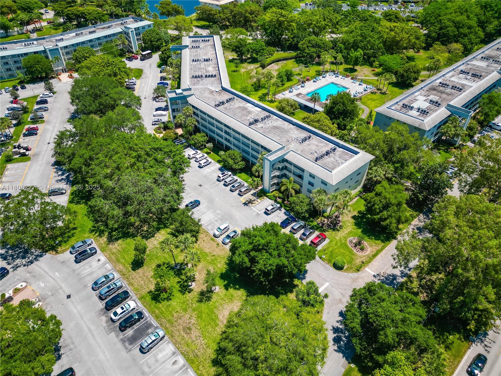 2504 Antigua Ter #O3, Coconut Creek, Florida image 38