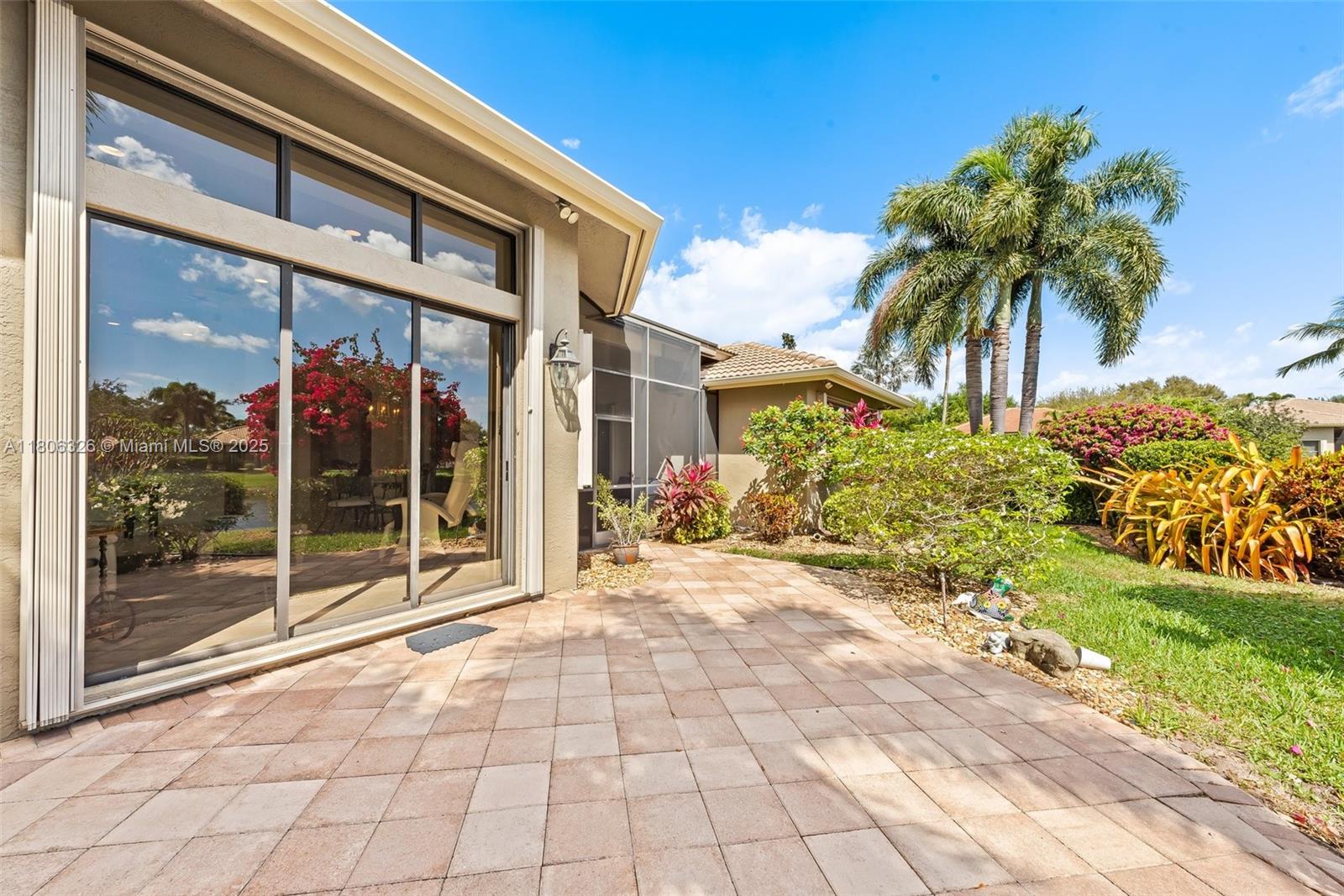 11034 Via San Remo, Boynton Beach, Florida image 18