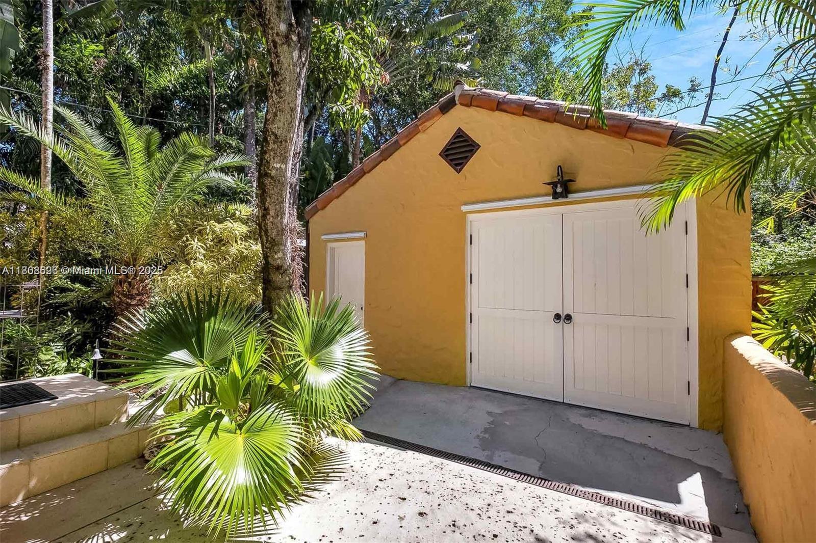 136 NE 101st St, Miami Shores, Florida image 40
