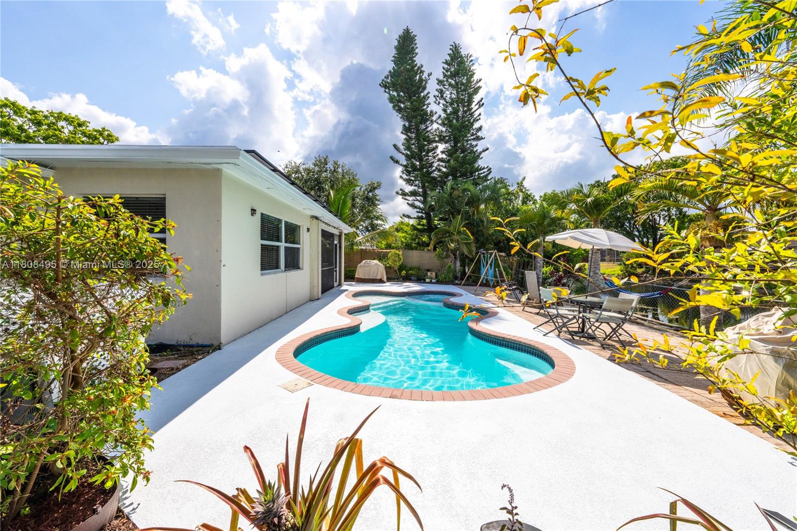 9362 NW 24th Pl, Sunrise, Florida image 33