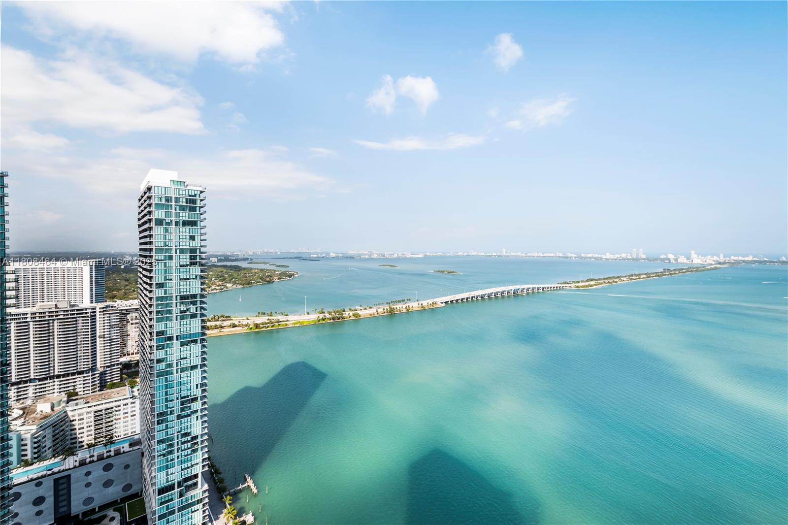 2900 NE 7 Ave #4302, Miami FL 33137