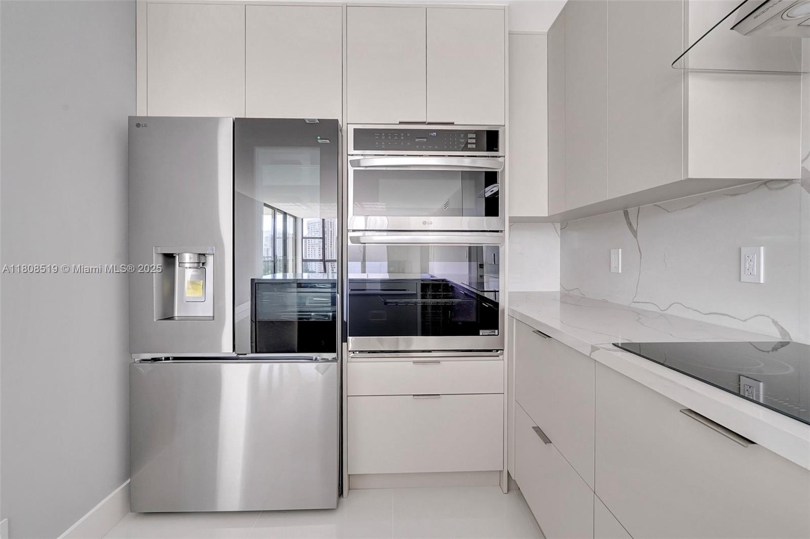 20379 W Country Club Dr #1233, Aventura, Florida image 5