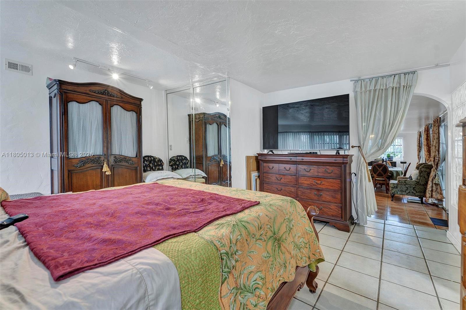 2442 Fillmore St, Hollywood, Florida image 13