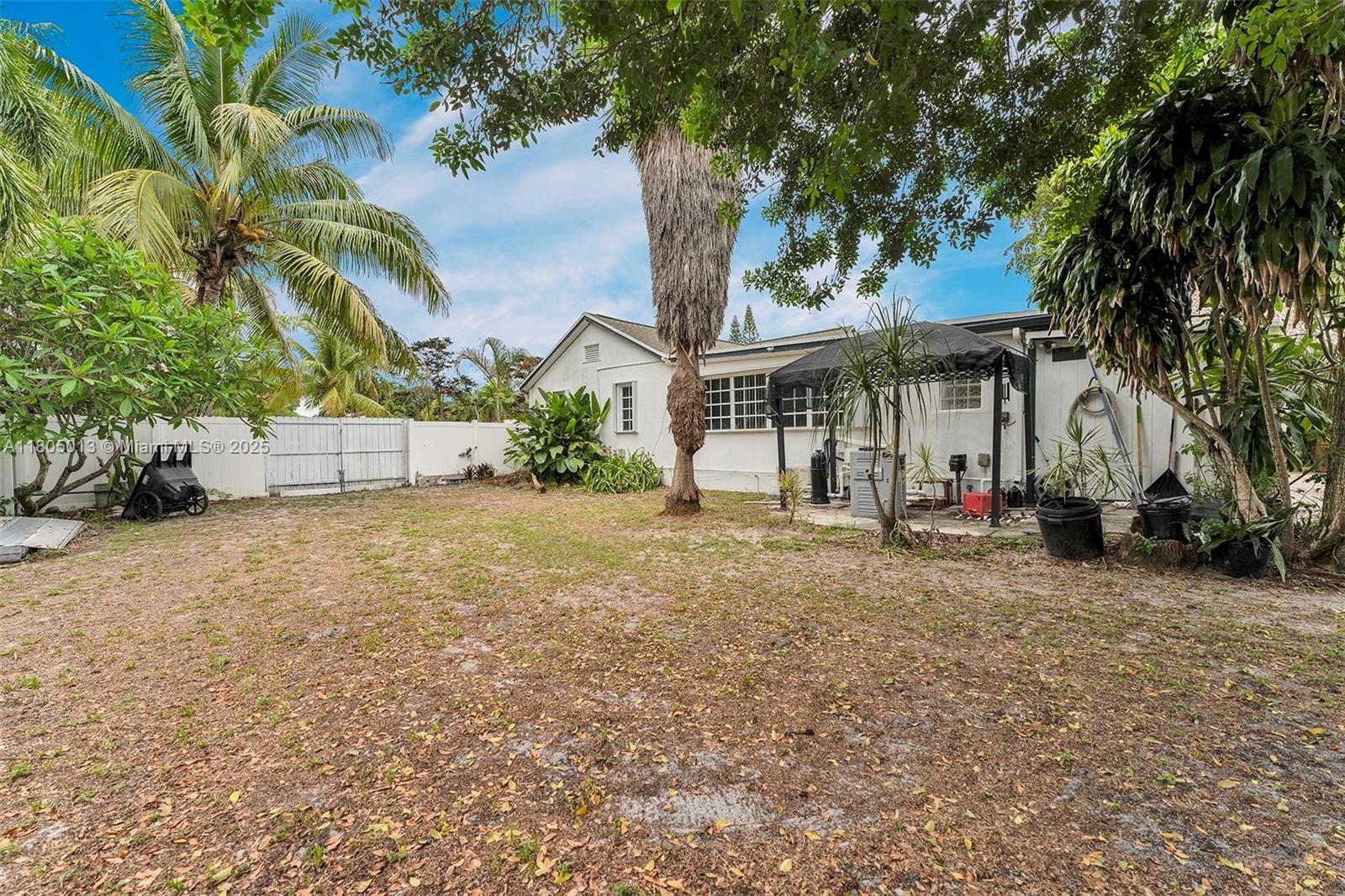 2442 Fillmore St, Hollywood, Florida image 41