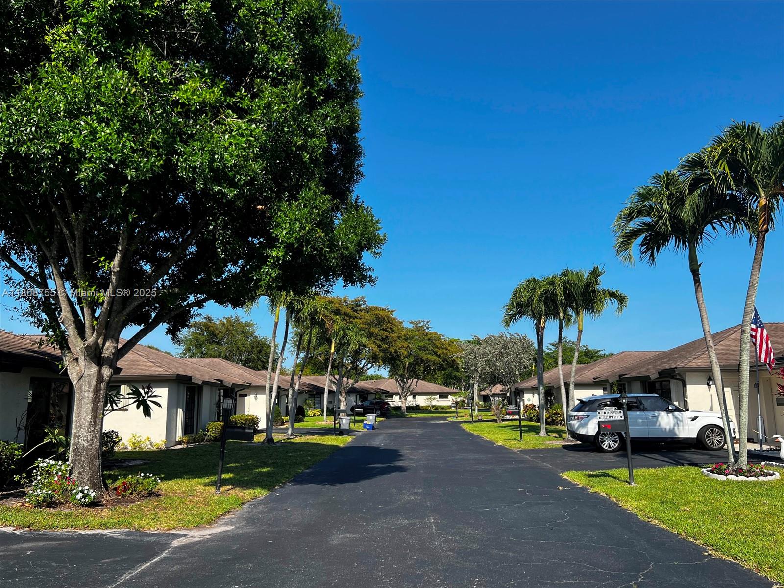 10198 Dovewood Ln Unit A, Boynton Beach, Florida 33436