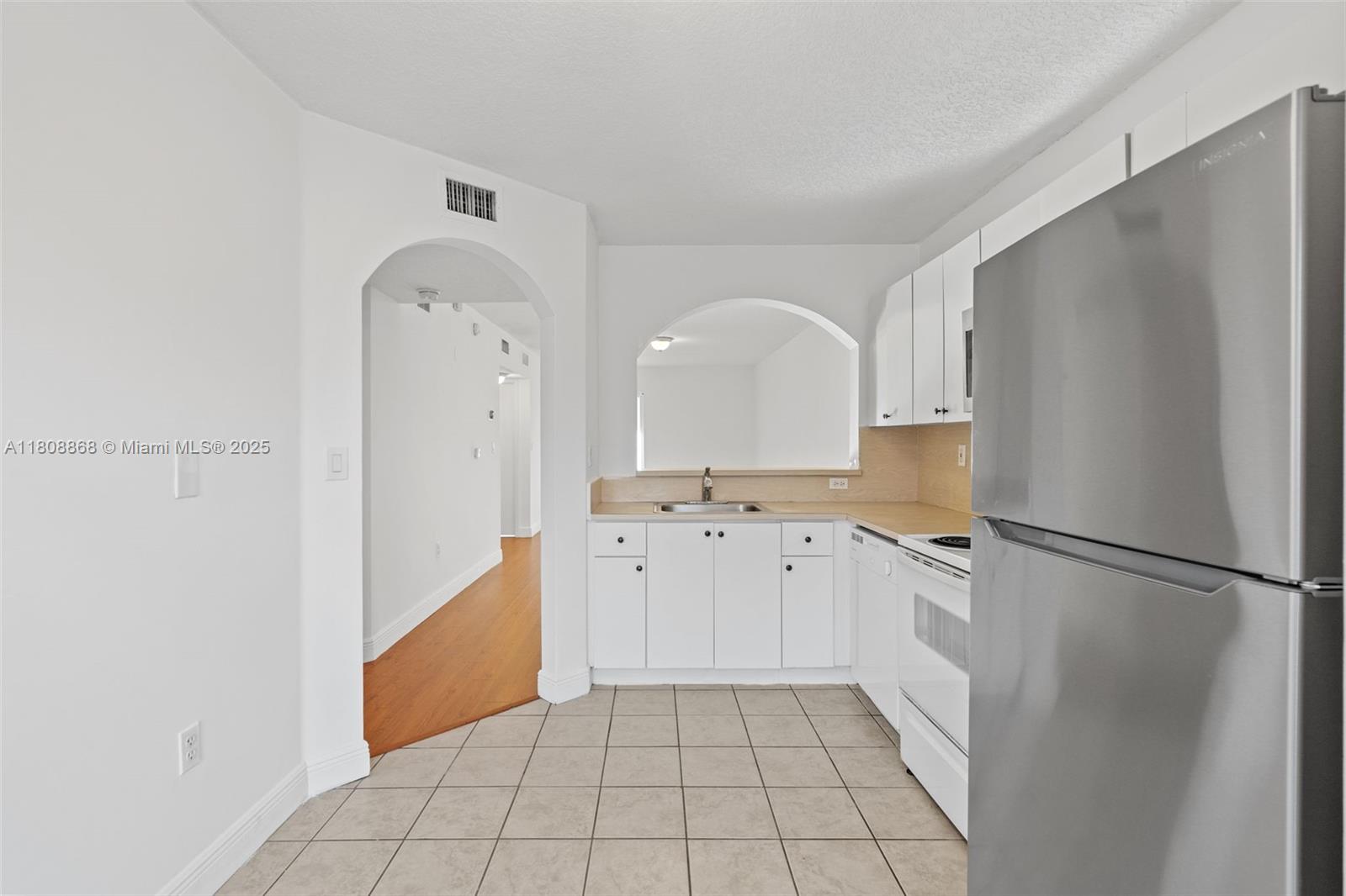 945 NE 34th Ave #103, Homestead, Florida image 22
