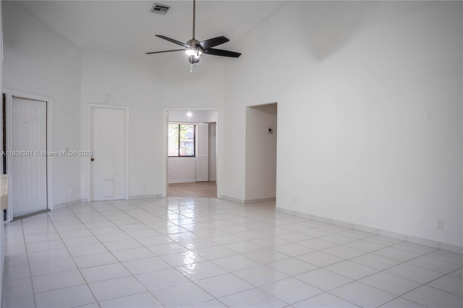 9286 N Chelsea Dr N, Plantation, Florida image 6