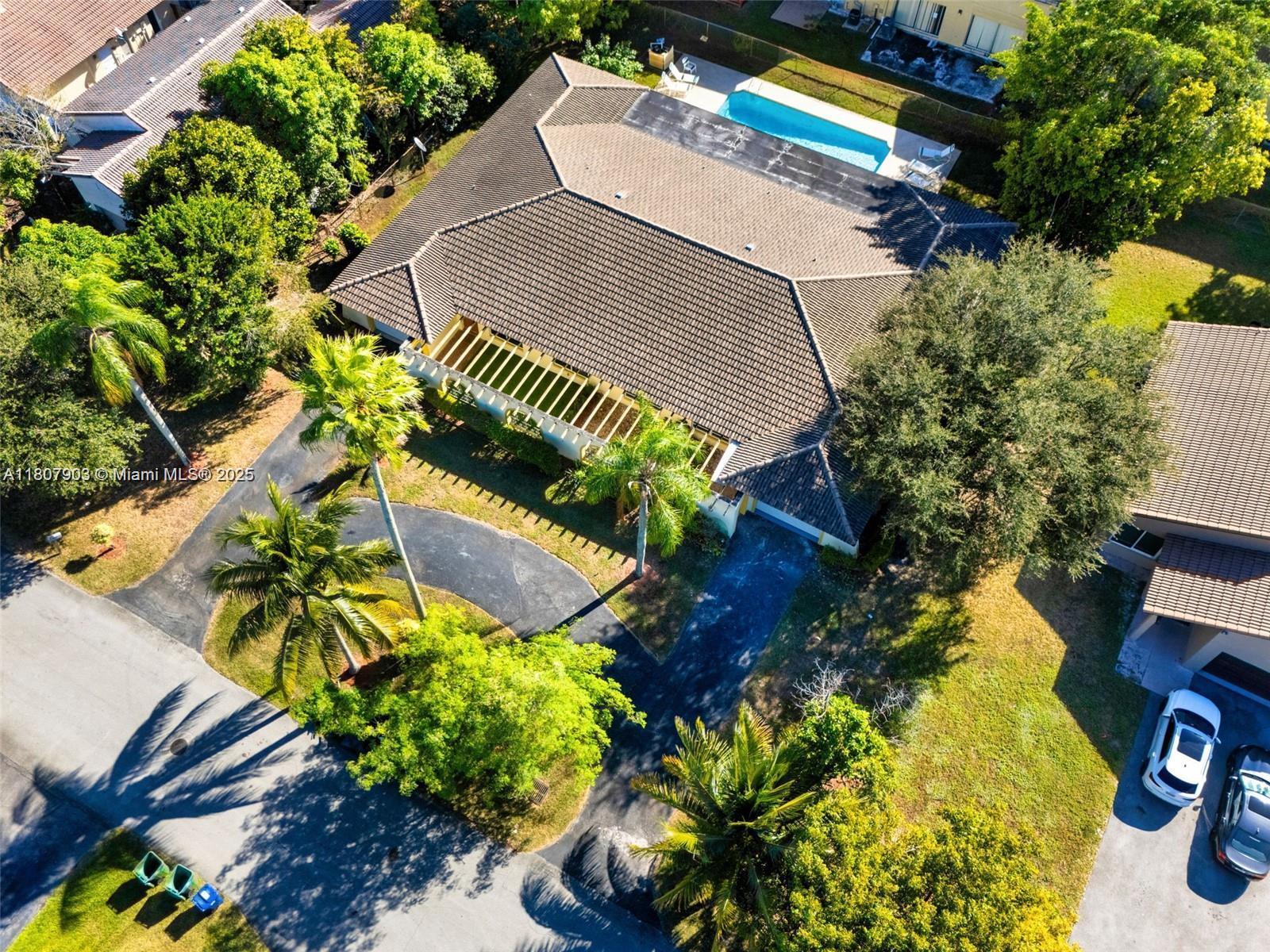 Property photo # 0
