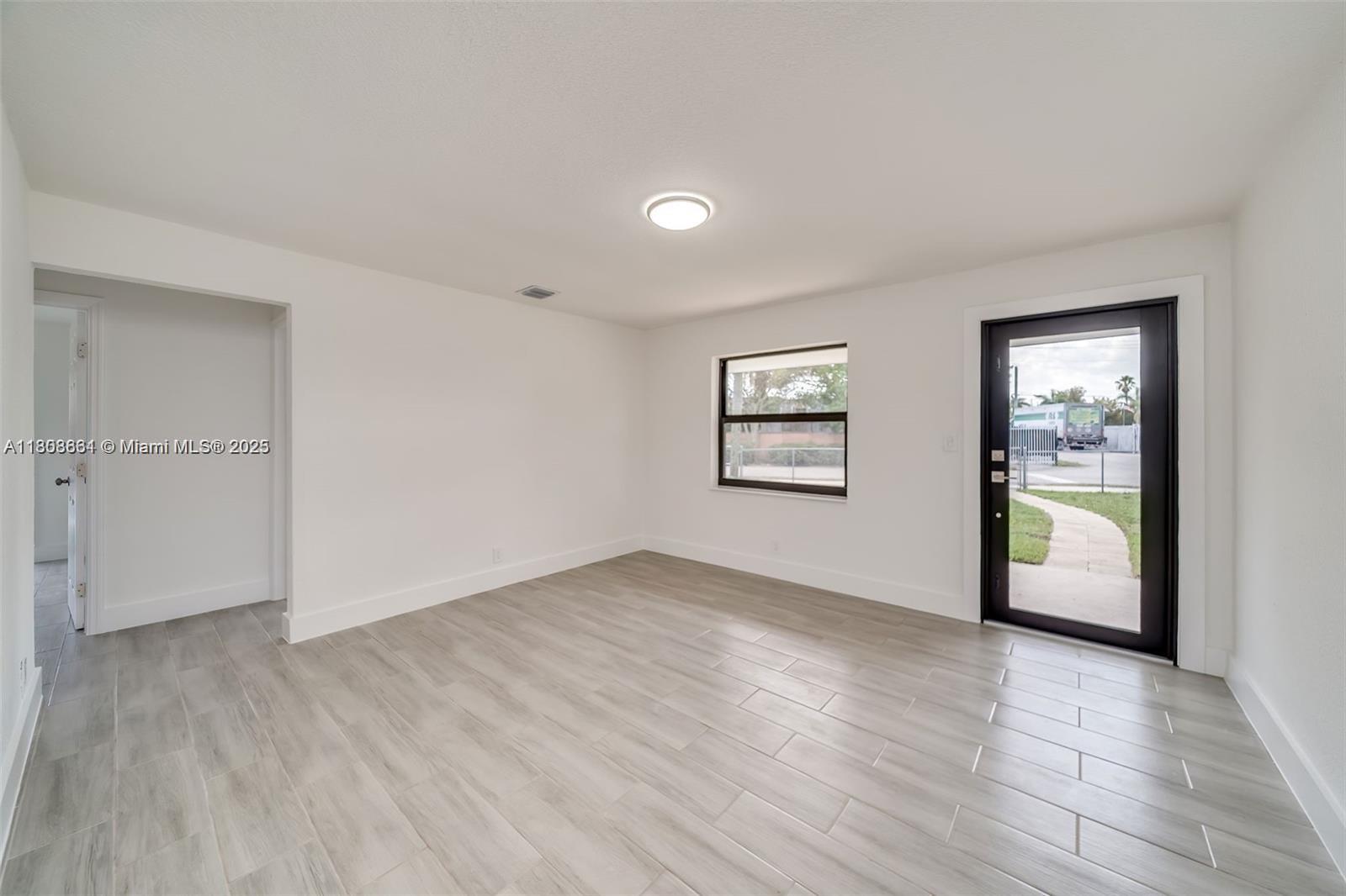 2447 Fletcher St, Hollywood, Florida image 15
