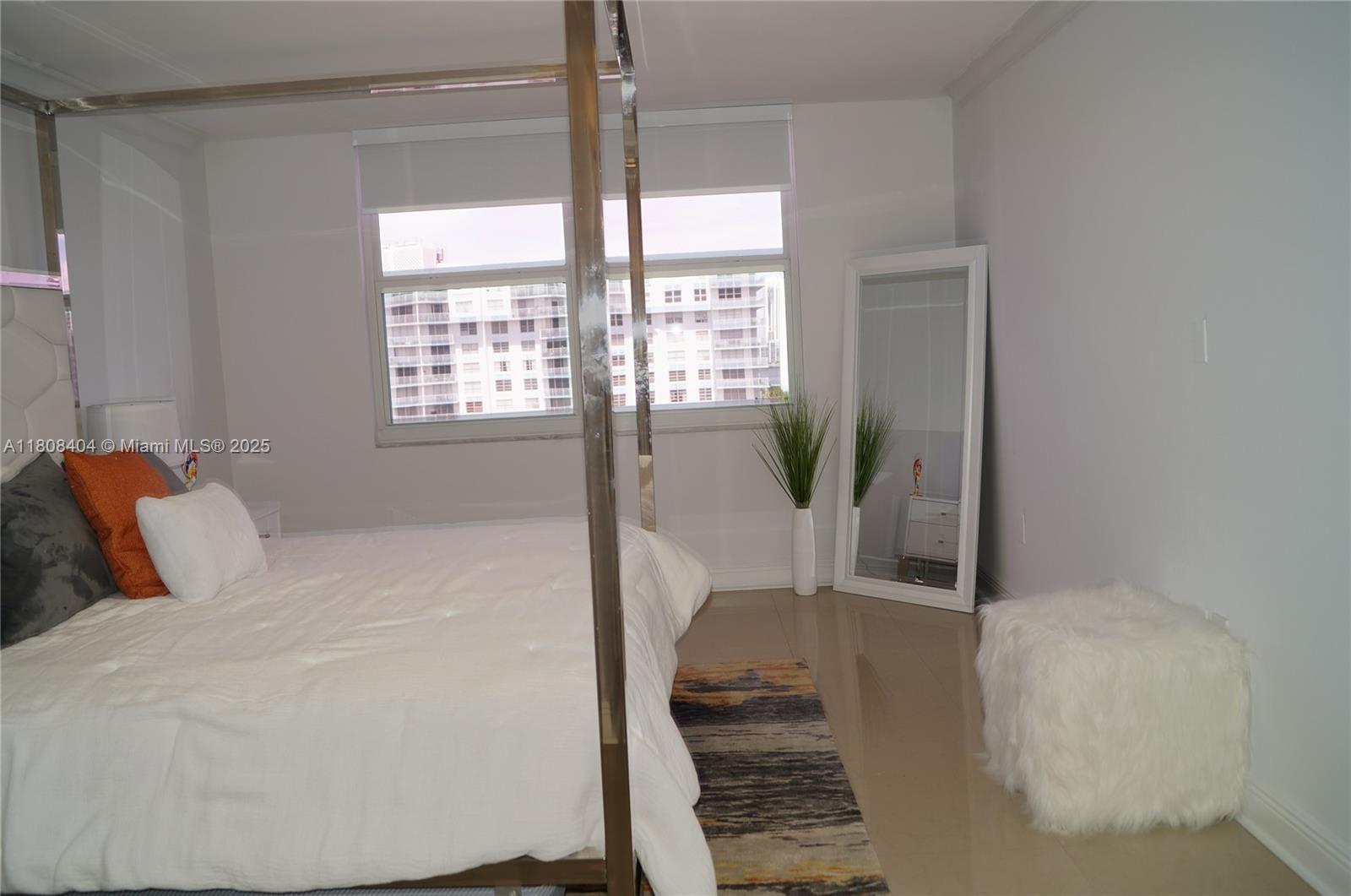 2801 NE 183rd St #1916W, Aventura, Florida image 16