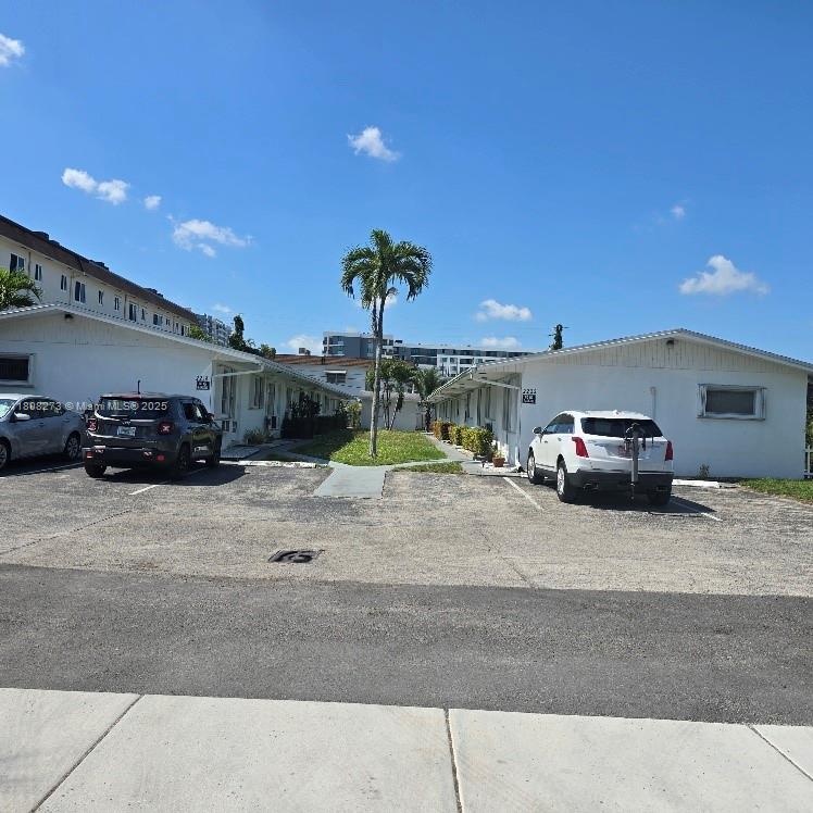 2222 Taylor St #8, Hollywood, Florida image 7